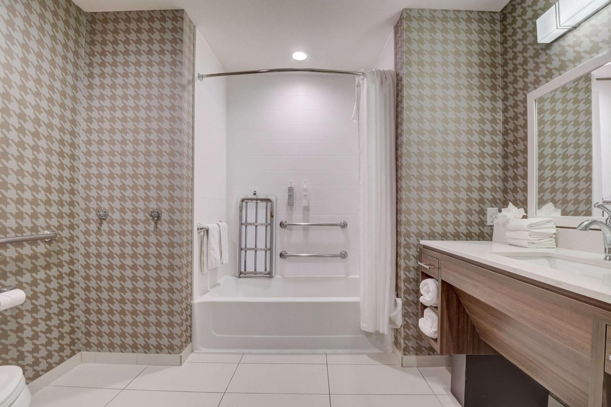 Home 2 Suites By Hilton Indianapolis Northwest Экстерьер фото